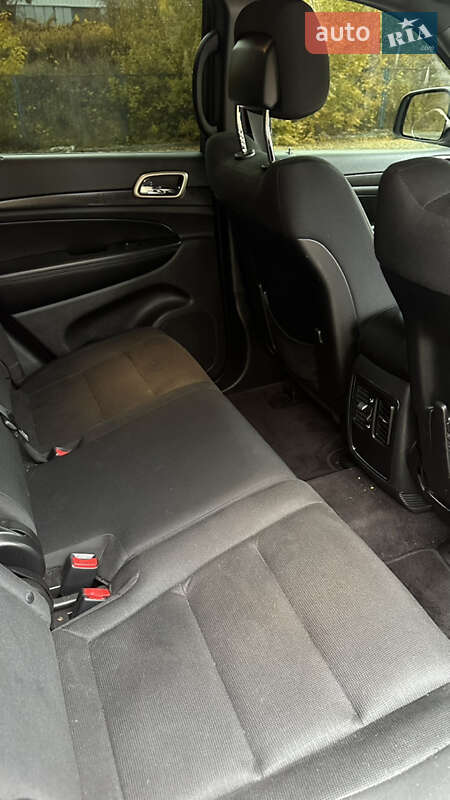 Внедорожник / Кроссовер Jeep Grand Cherokee 2017 в Сумах фото 11 Внедорожник / Кроссовер Jeep Grand Cherokee 2017 в Сумах