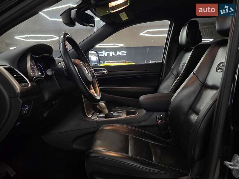 Внедорожник / Кроссовер Jeep Grand Cherokee 2016 в Николаеве фото 6 Внедорожник / Кроссовер Jeep Grand Cherokee 2016 в Николаеве