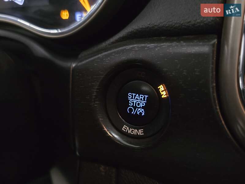 Внедорожник / Кроссовер Jeep Grand Cherokee 2016 в Николаеве фото 14 Внедорожник / Кроссовер Jeep Grand Cherokee 2016 в Николаеве