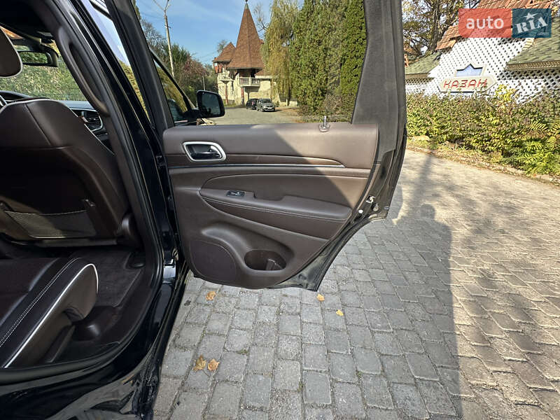 Внедорожник / Кроссовер Jeep Grand Cherokee 2018 в Черновцах фото 22 Внедорожник / Кроссовер Jeep Grand Cherokee 2018 в Черновцах