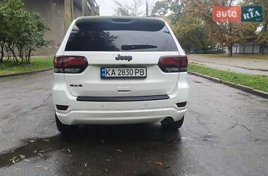 Позашляховик / Кросовер Jeep Grand Cherokee 2019 в  фото 4 Позашляховик / Кросовер Jeep Grand Cherokee 2019 в