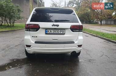 Позашляховик / Кросовер Jeep Grand Cherokee 2019 в  фото 10 Позашляховик / Кросовер Jeep Grand Cherokee 2019 в