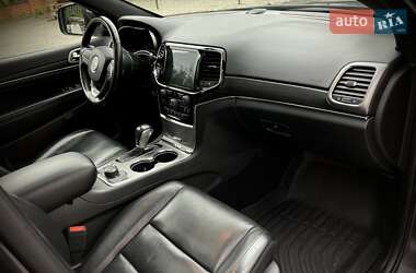 Внедорожник / Кроссовер Jeep Grand Cherokee 2019 в 
