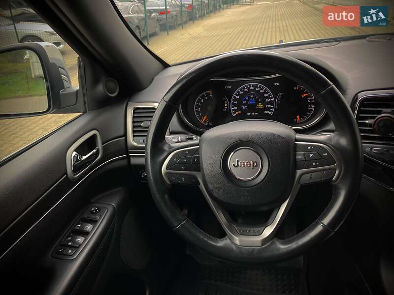 Внедорожник / Кроссовер Jeep Grand Cherokee 2019 в Киеве фото 18 Внедорожник / Кроссовер Jeep Grand Cherokee 2019 в Киеве
