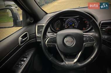 Внедорожник / Кроссовер Jeep Grand Cherokee 2019 в 