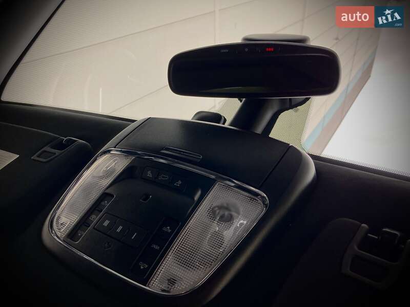 Внедорожник / Кроссовер Jeep Grand Cherokee 2019 в Киеве фото 24 Внедорожник / Кроссовер Jeep Grand Cherokee 2019 в Киеве