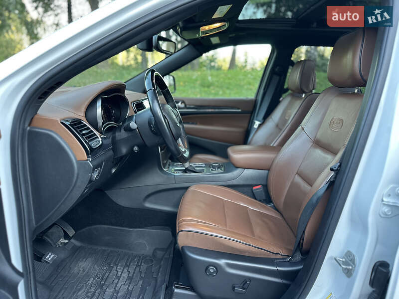 Позашляховик / Кросовер Jeep Grand Cherokee 2020 в Києві фото 29 Позашляховик / Кросовер Jeep Grand Cherokee 2020 в Києві