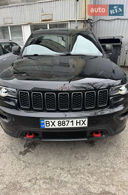 Внедорожник / Кроссовер Jeep Grand Cherokee 2020 в 