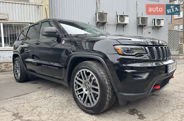 Внедорожник / Кроссовер Jeep Grand Cherokee 2020 в 