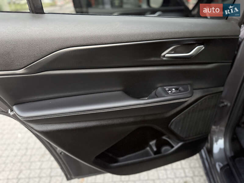 Позашляховик / Кросовер Jeep Grand Cherokee 2024 в Полтаві