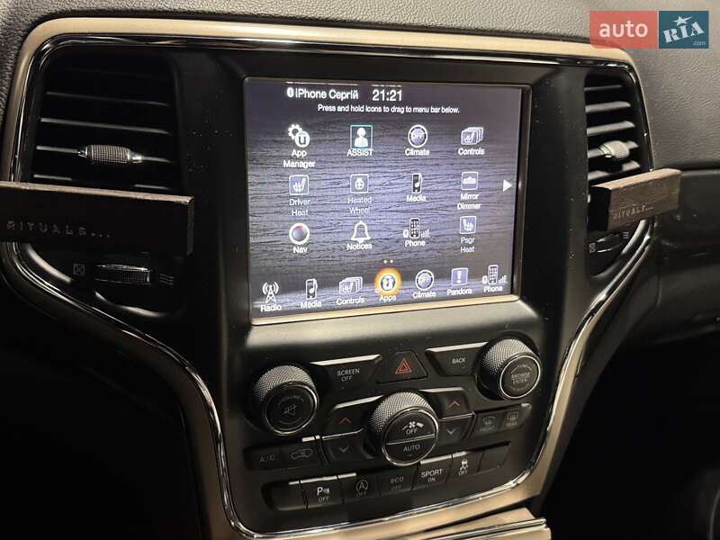 Внедорожник / Кроссовер Jeep Grand Cherokee 2016 в Киеве