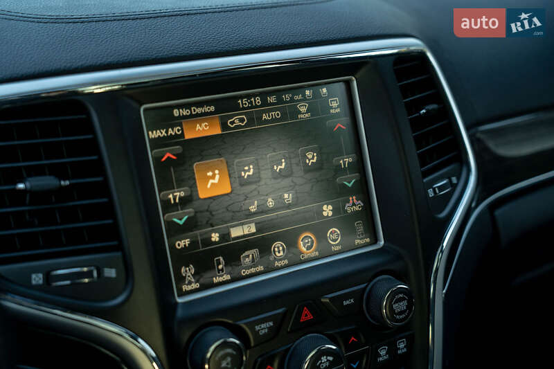 Внедорожник / Кроссовер Jeep Grand Cherokee 2016 в Черновцах фото 28 Внедорожник / Кроссовер Jeep Grand Cherokee 2016 в Черновцах