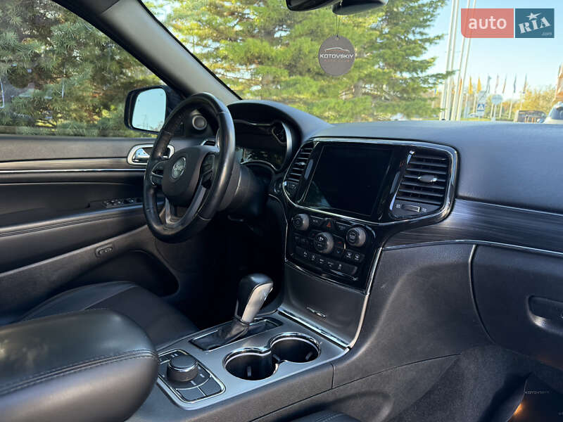 Внедорожник / Кроссовер Jeep Grand Cherokee 2022 в Одессе