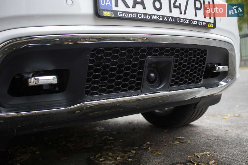 Внедорожник / Кроссовер Jeep Grand Cherokee 2019 в Киеве фото 39 Внедорожник / Кроссовер Jeep Grand Cherokee 2019 в Киеве