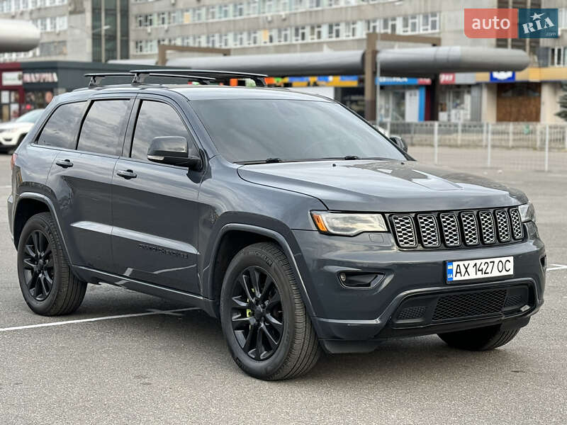 Внедорожник / Кроссовер Jeep Grand Cherokee 2017 в Харькове фото 9 Внедорожник / Кроссовер Jeep Grand Cherokee 2017 в Харькове