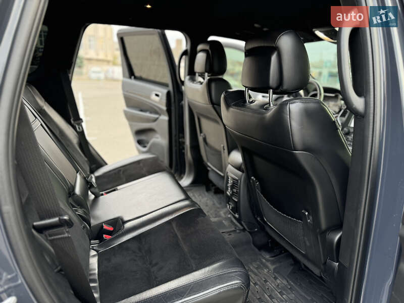 Внедорожник / Кроссовер Jeep Grand Cherokee 2017 в Харькове фото 34 Внедорожник / Кроссовер Jeep Grand Cherokee 2017 в Харькове