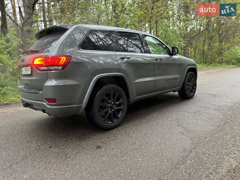 Позашляховик / Кросовер Jeep Grand Cherokee 2019 в Києві