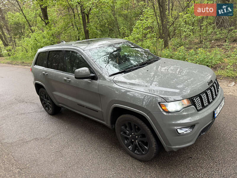 Позашляховик / Кросовер Jeep Grand Cherokee 2019 в Києві