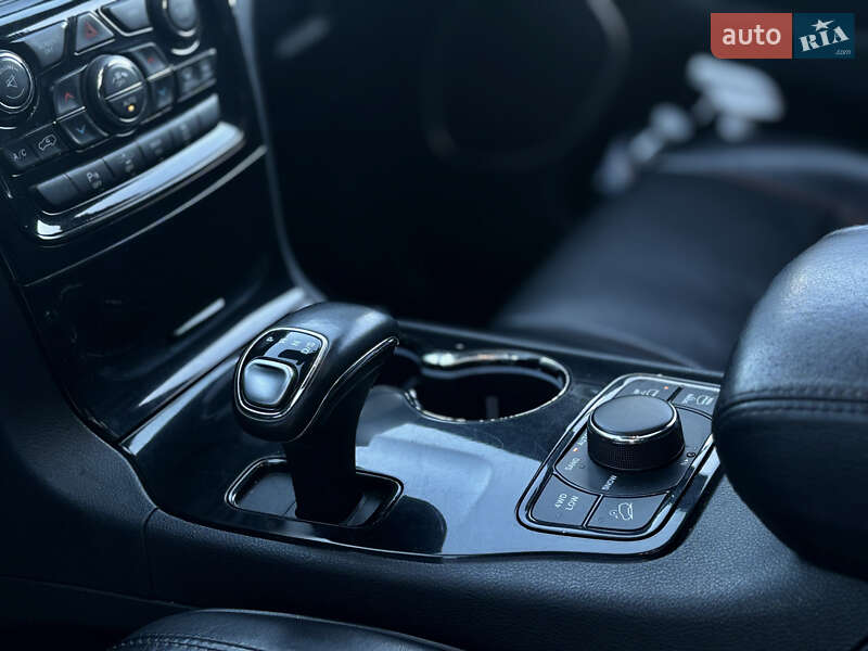 Внедорожник / Кроссовер Jeep Grand Cherokee 2013 в Костополе