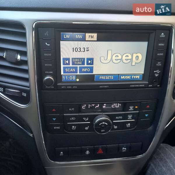 Внедорожник / Кроссовер Jeep Grand Cherokee 2011 в Львове