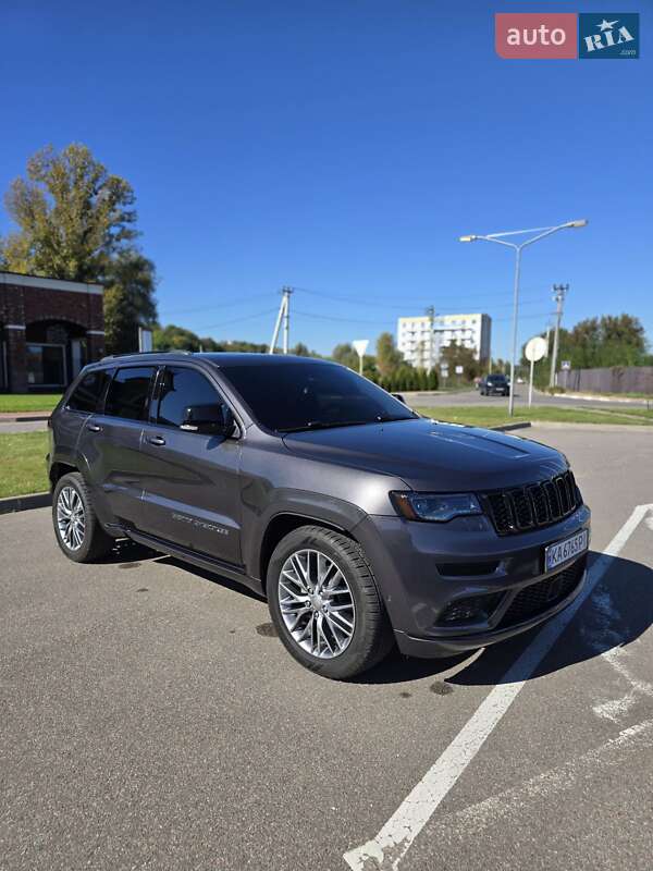 Внедорожник / Кроссовер Jeep Grand Cherokee 2018 в Киеве фото 33 Внедорожник / Кроссовер Jeep Grand Cherokee 2018 в Киеве