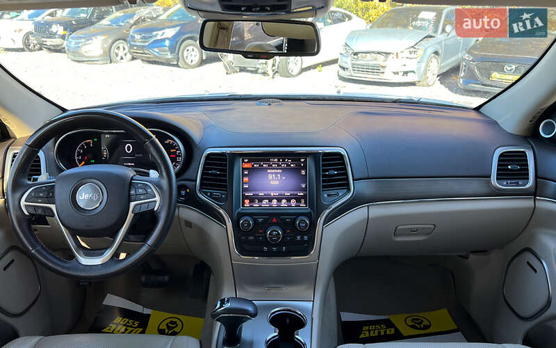 Внедорожник / Кроссовер Jeep Grand Cherokee 2015 в Львове