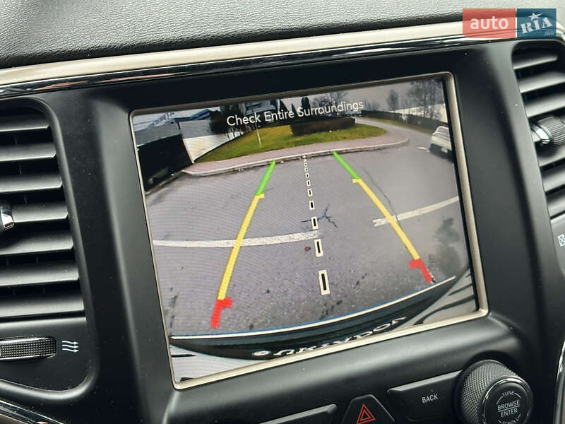 Внедорожник / Кроссовер Jeep Grand Cherokee 2016 в Киеве фото 33 Внедорожник / Кроссовер Jeep Grand Cherokee 2016 в Киеве