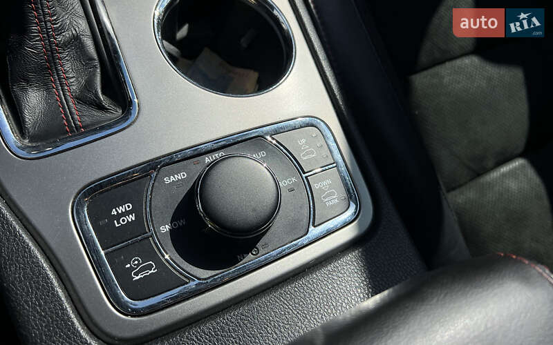 Внедорожник / Кроссовер Jeep Grand Cherokee 2021 в Львове фото 15 Внедорожник / Кроссовер Jeep Grand Cherokee 2021 в Львове