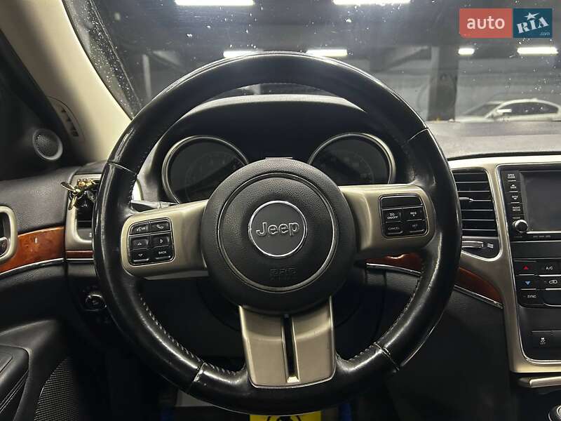 Внедорожник / Кроссовер Jeep Grand Cherokee 2012 в Черновцах фото 15 Внедорожник / Кроссовер Jeep Grand Cherokee 2012 в Черновцах
