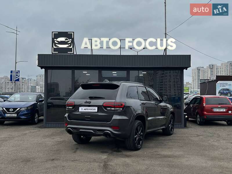 Внедорожник / Кроссовер Jeep Grand Cherokee 2017 в Киеве фото 7 Внедорожник / Кроссовер Jeep Grand Cherokee 2017 в Киеве