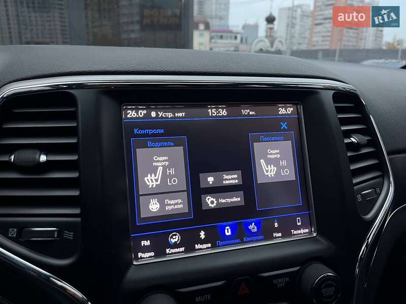 Внедорожник / Кроссовер Jeep Grand Cherokee 2017 в Киеве фото 23 Внедорожник / Кроссовер Jeep Grand Cherokee 2017 в Киеве