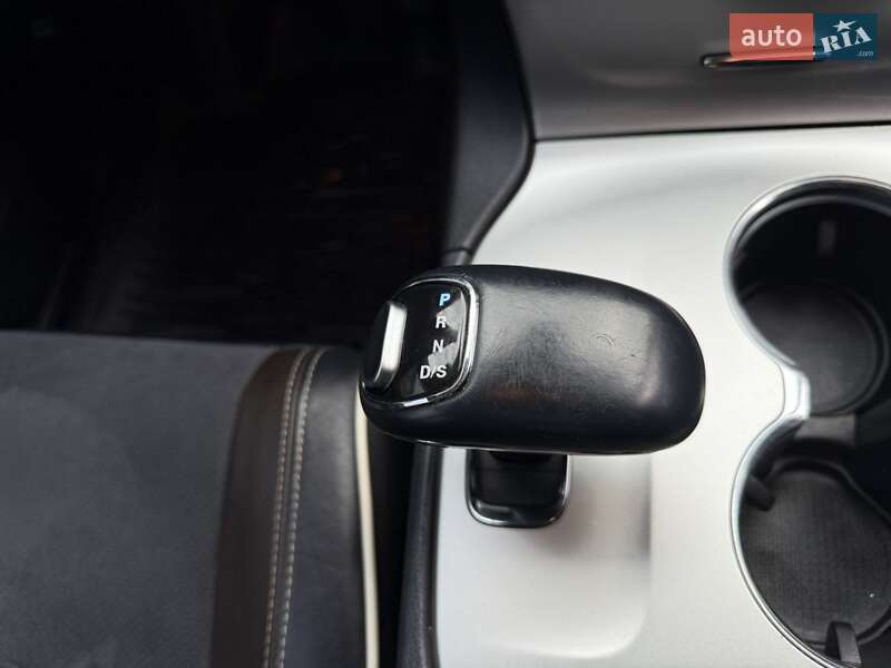 Внедорожник / Кроссовер Jeep Grand Cherokee 2013 в Черновцах