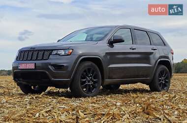 Позашляховик / Кросовер Jeep Grand Cherokee 2017 в Києві