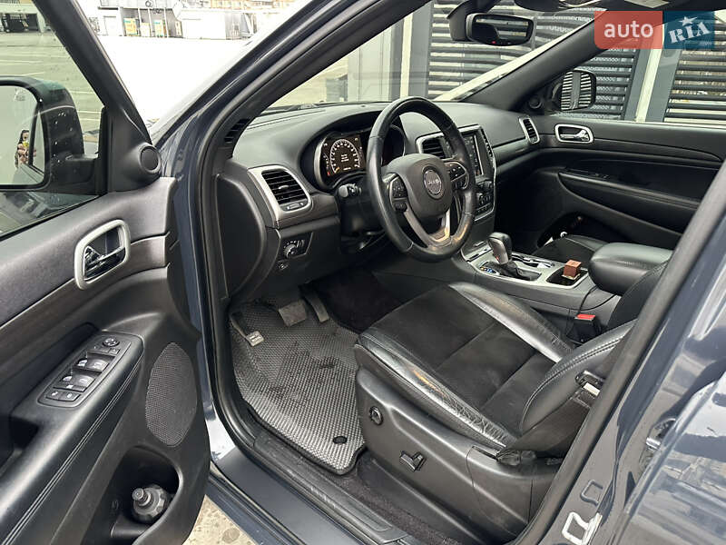 Позашляховик / Кросовер Jeep Grand Cherokee 2017 в Києві