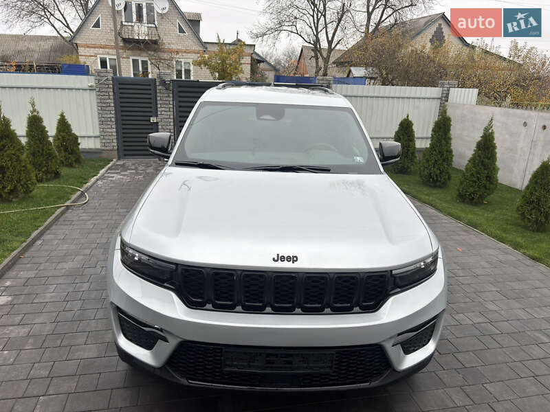 Внедорожник / Кроссовер Jeep Grand Cherokee 2025 в Полтаве