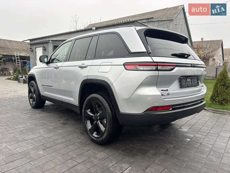 Внедорожник / Кроссовер Jeep Grand Cherokee 2025 в Полтаве