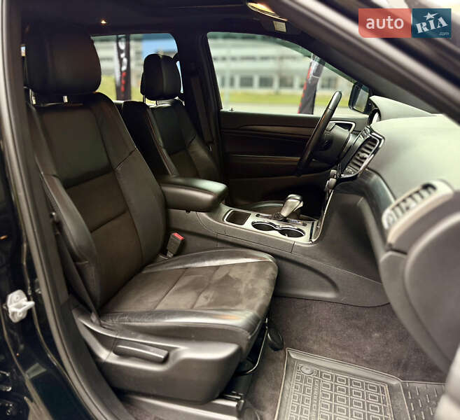 Внедорожник / Кроссовер Jeep Grand Cherokee 2018 в Харькове фото 17 Внедорожник / Кроссовер Jeep Grand Cherokee 2018 в Харькове
