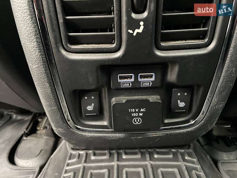 Внедорожник / Кроссовер Jeep Grand Cherokee 2016 в Одессе