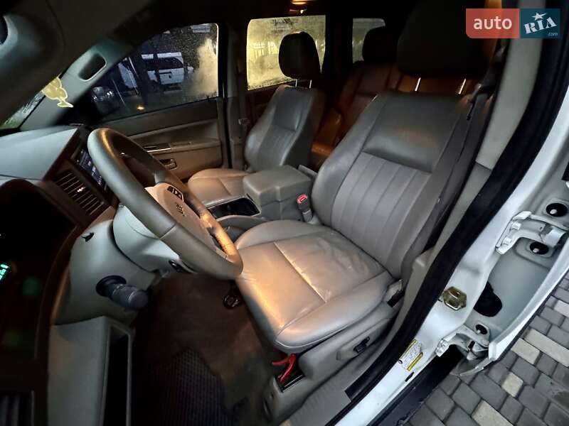 Позашляховик / Кросовер Jeep Grand Cherokee 2005 в Одесі