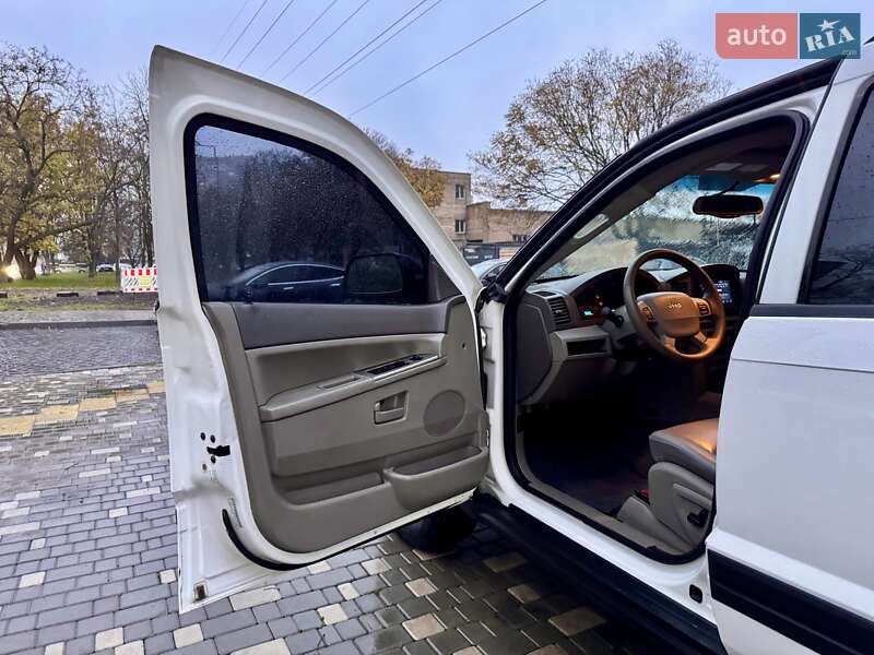 Позашляховик / Кросовер Jeep Grand Cherokee 2005 в Одесі