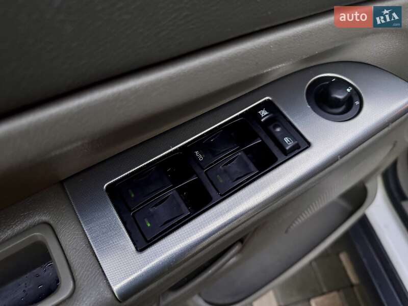 Позашляховик / Кросовер Jeep Grand Cherokee 2005 в Одесі