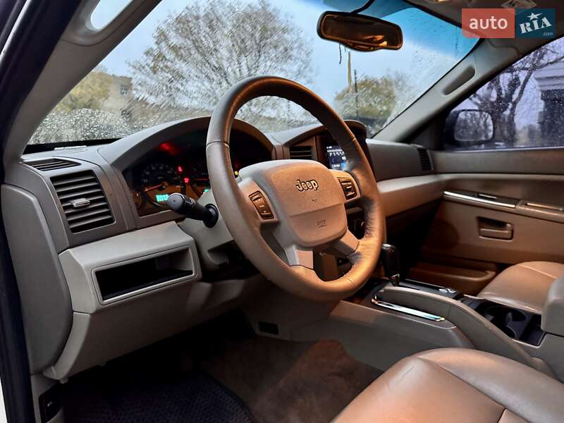 Позашляховик / Кросовер Jeep Grand Cherokee 2005 в Одесі