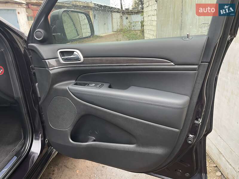 Позашляховик / Кросовер Jeep Grand Cherokee 2019 в Коростені