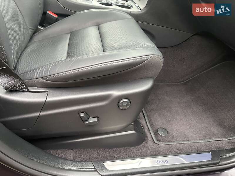 Позашляховик / Кросовер Jeep Grand Cherokee 2019 в Коростені