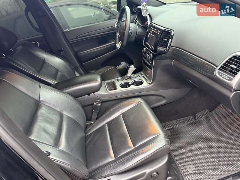 Внедорожник / Кроссовер Jeep Grand Cherokee 2019 в Хмельницком фото 30 Внедорожник / Кроссовер Jeep Grand Cherokee 2019 в Хмельницком