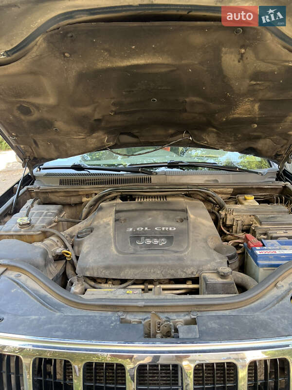 Внедорожник / Кроссовер Jeep Grand Cherokee 2006 в Одессе