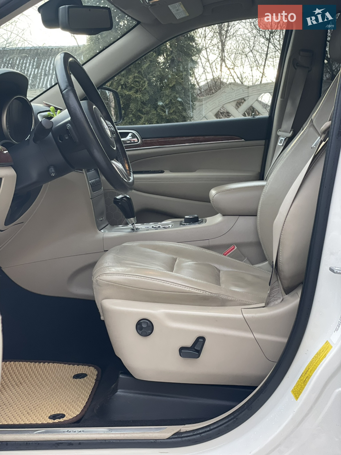 2012 Jeep Grand Cherokee - мініатюра 26