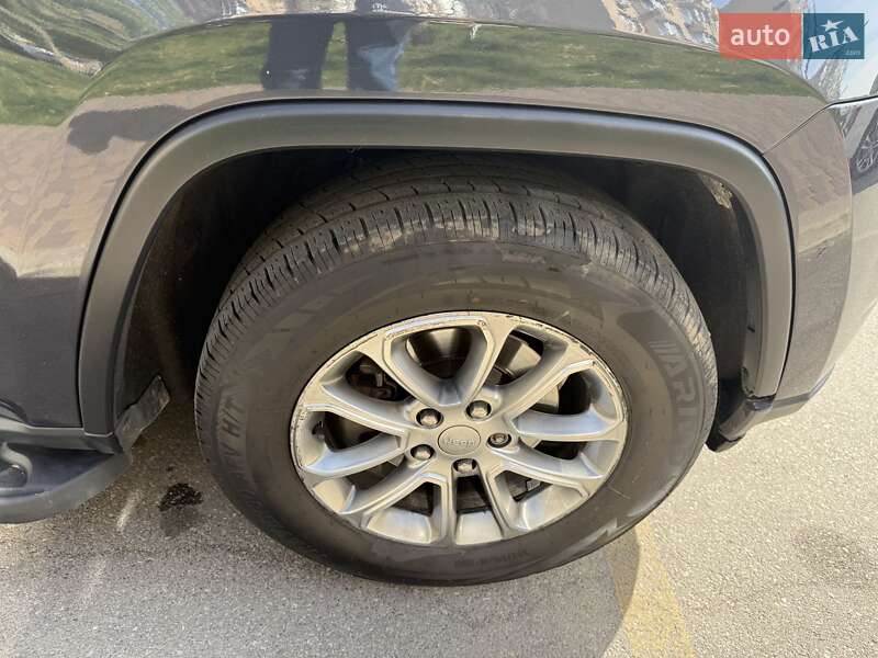 Внедорожник / Кроссовер Jeep Grand Cherokee 2015 в Киеве фото 10 Внедорожник / Кроссовер Jeep Grand Cherokee 2015 в Киеве