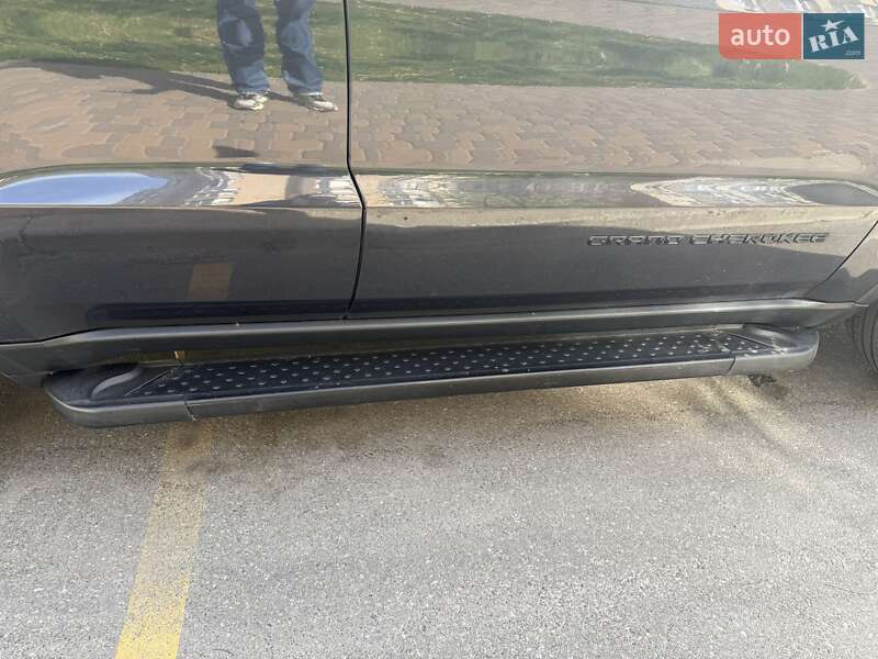 Внедорожник / Кроссовер Jeep Grand Cherokee 2015 в Киеве фото 14 Внедорожник / Кроссовер Jeep Grand Cherokee 2015 в Киеве