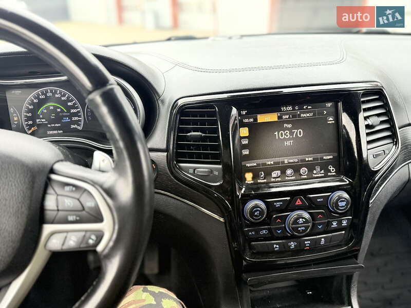 Внедорожник / Кроссовер Jeep Grand Cherokee 2013 в Костополе